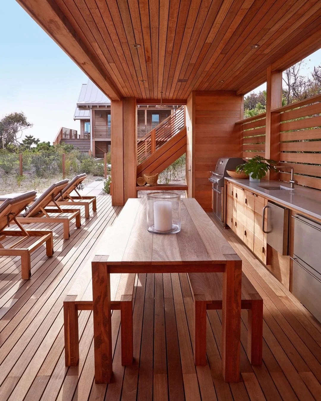 Outdoor Kitchen Deck