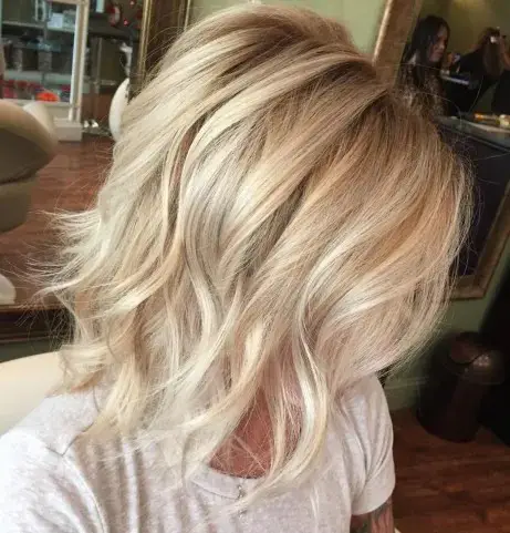 Layered Honey and Platinum Hairstyle