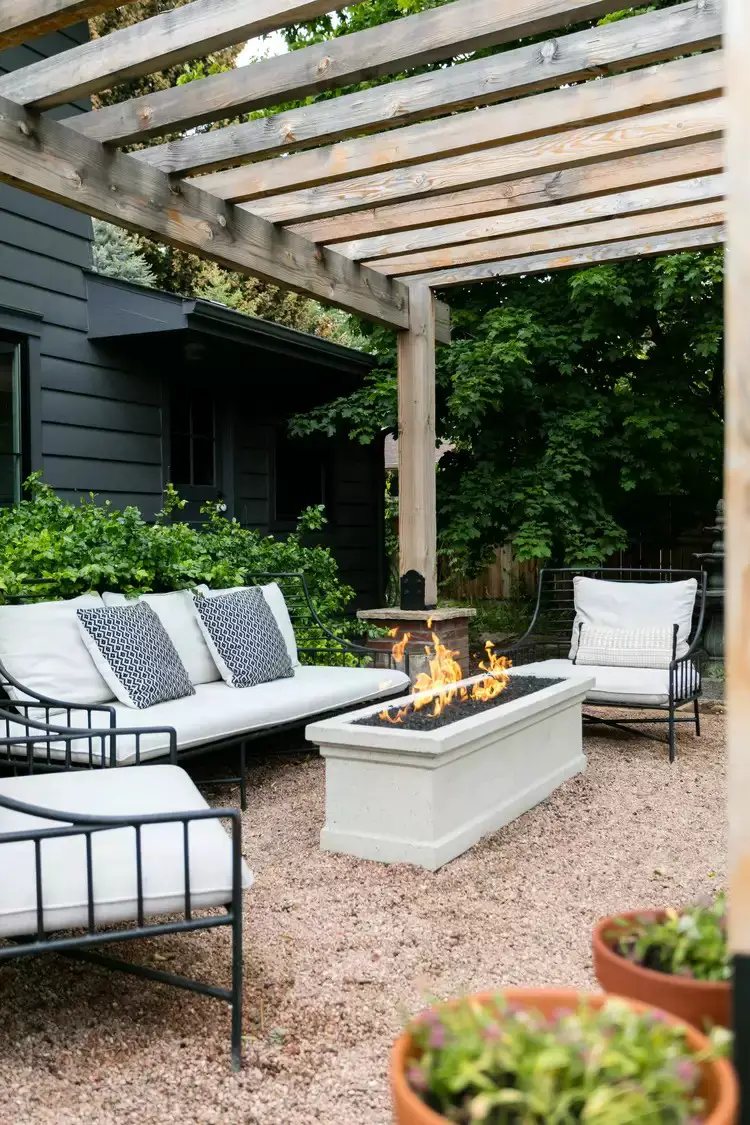 Under-the-Pergola Fire Pit