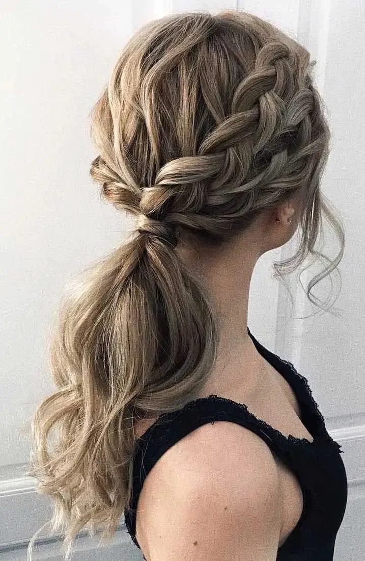 Low Ponytail Hairstyle for Prom