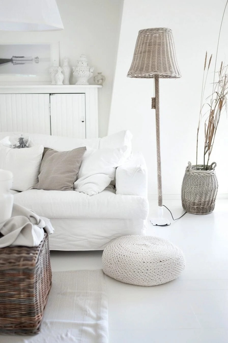 Rattan Floor Lamp