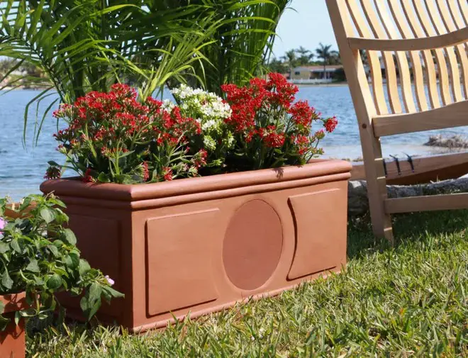 Hidden Speaker Disguised as A Flowerpot